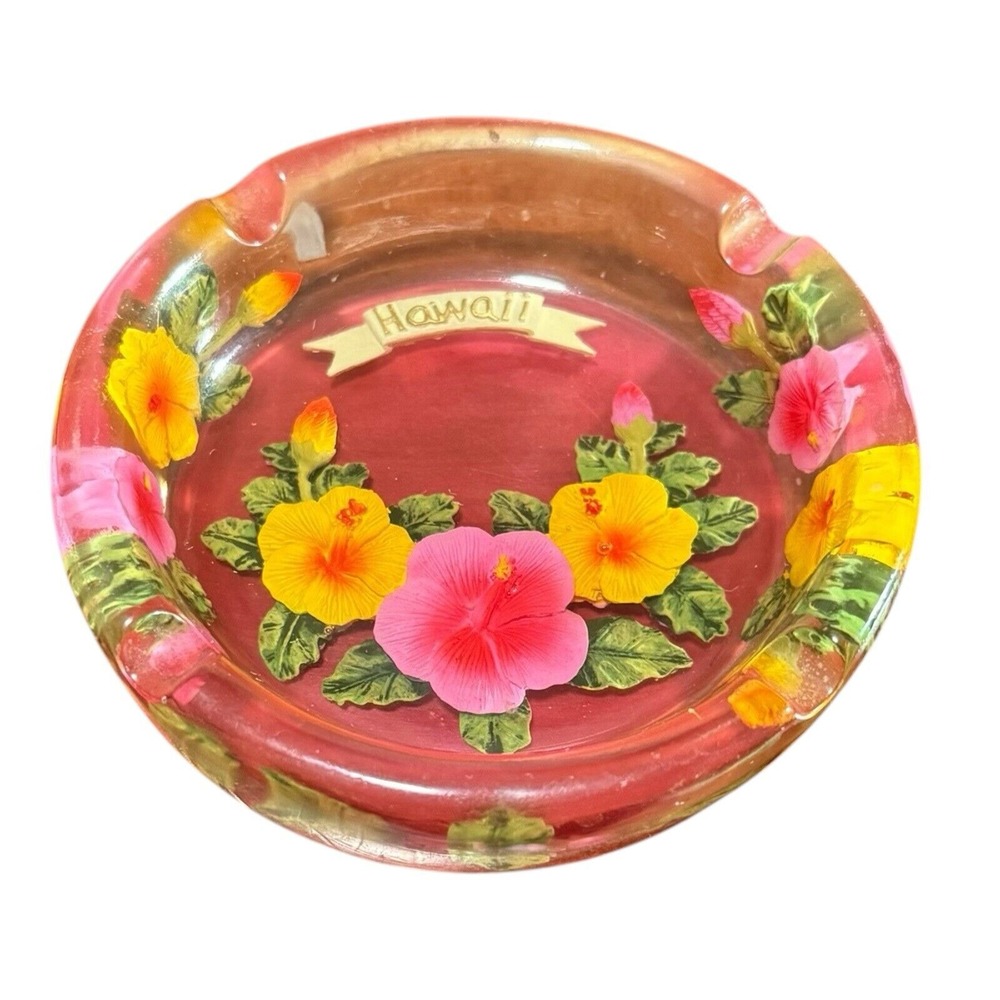 Vintage Lucite Resin Acrylic Hawaii souvenir Ashtray/Trinket Bowl‎